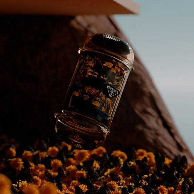 Prada’dan Yeni Timecapsule